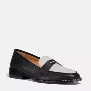 Coach Nelli Loafer